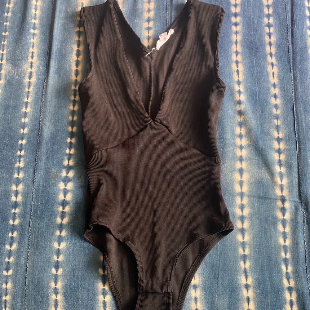 Black ribbed body suit